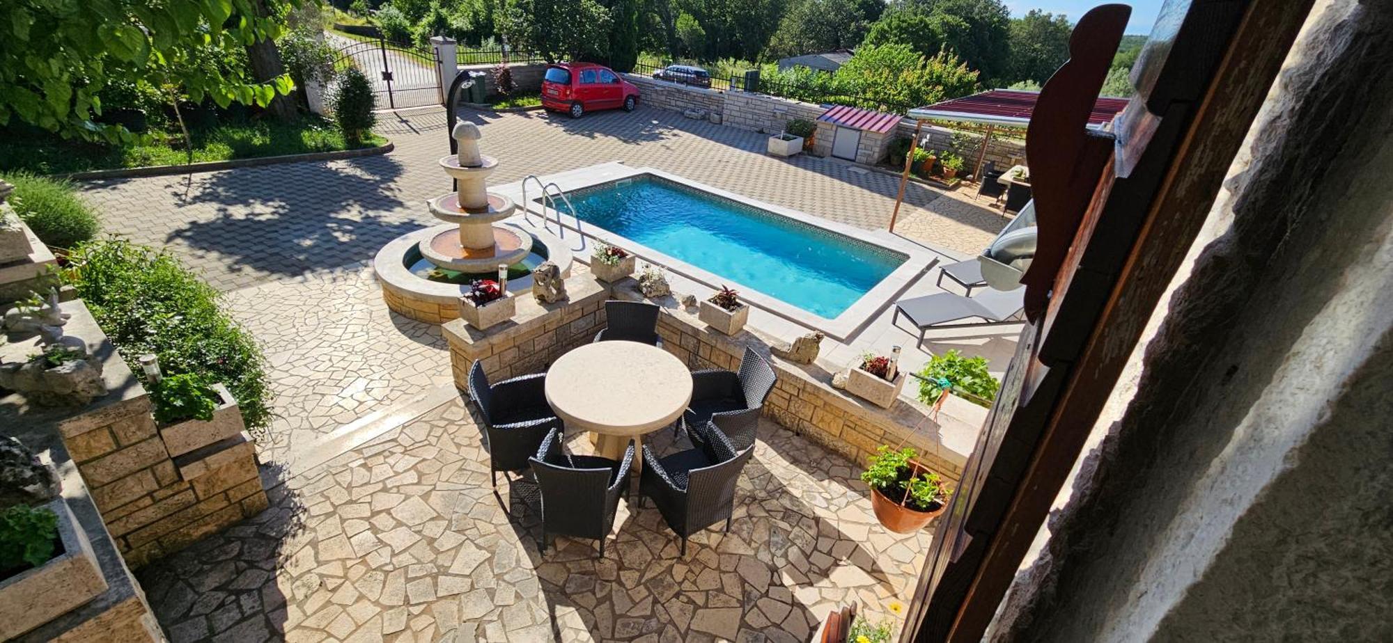 Apartments Vesna With Pool - New! Sveti Lovrec Pazenaticki Quarto foto
